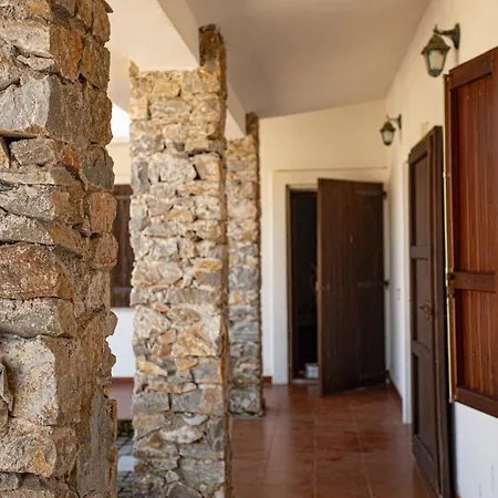 Monte Pirastru Country house *