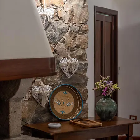 Monte Pirastru Country house *